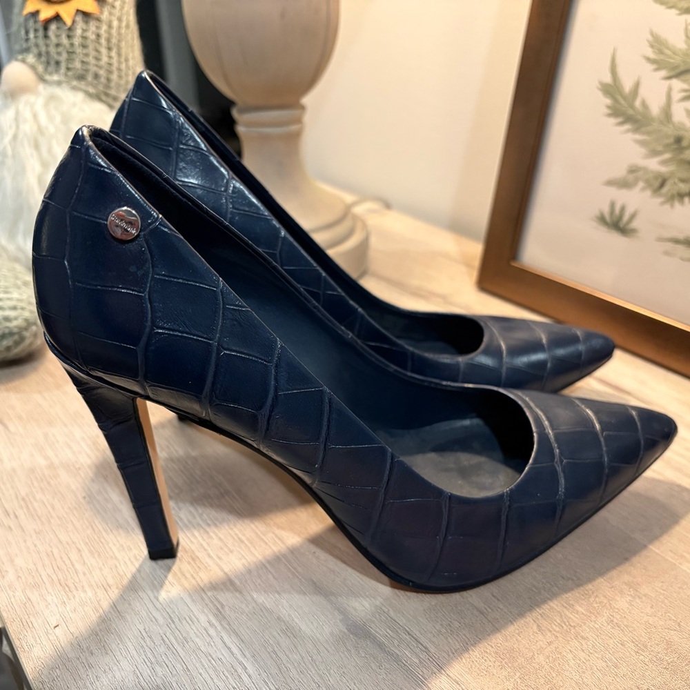 Calvin Klein Dark Blue Croc-Pattern Heels Worn once!